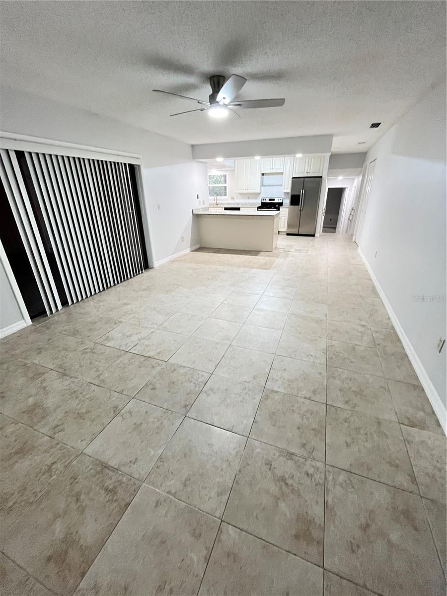 Image 9 of 53 For 6 Robinwood Drive