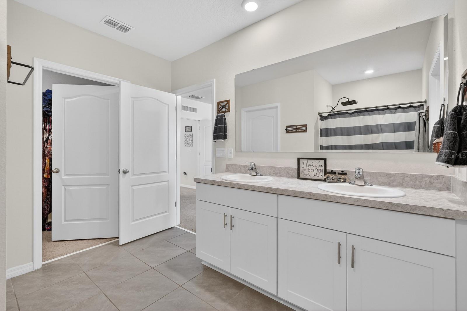 Image 19 of 59 For 1809 Myrtlebrooke Drive