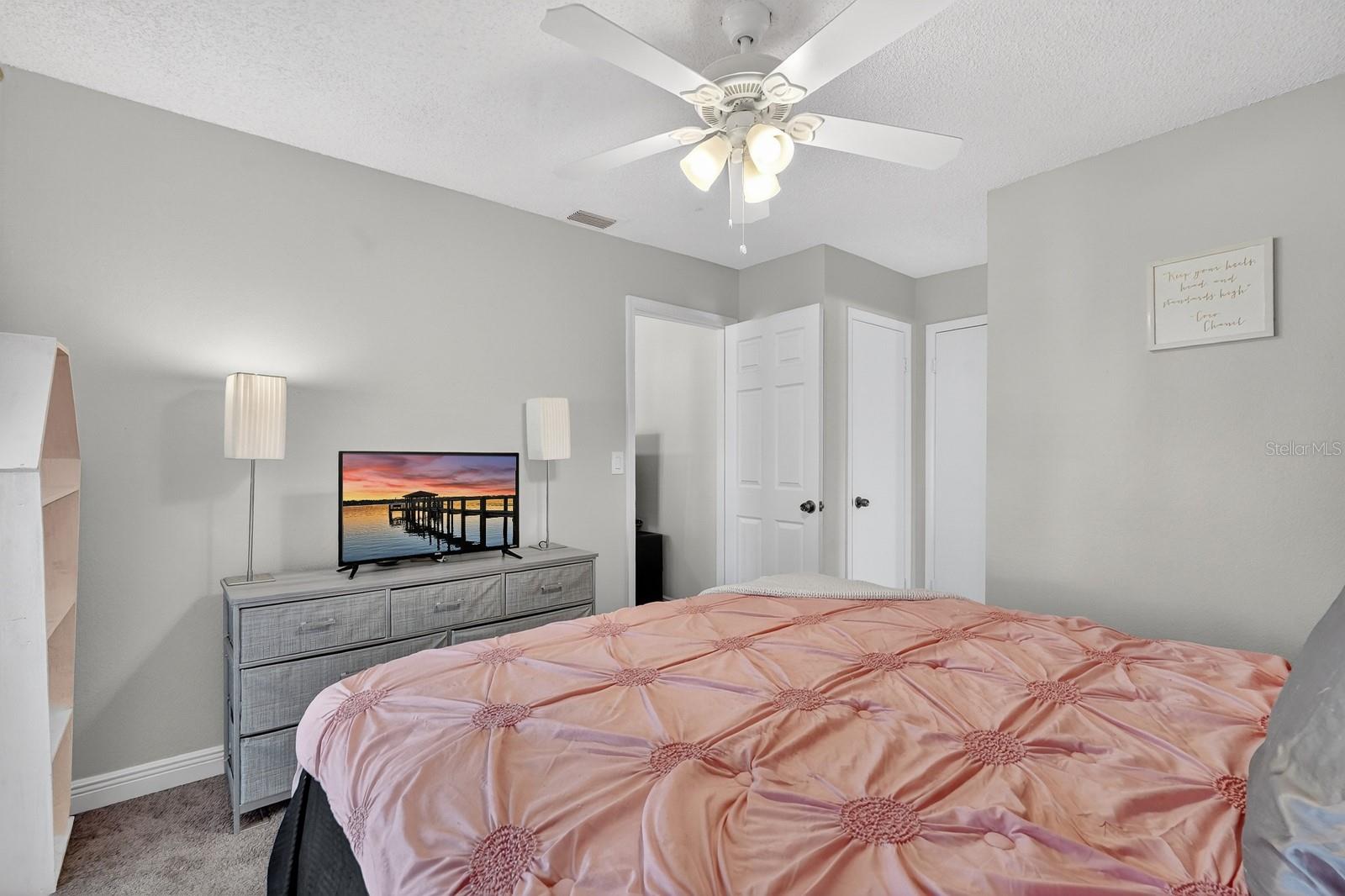 Image 23 of 44 For 1600 Big Tree Road H5