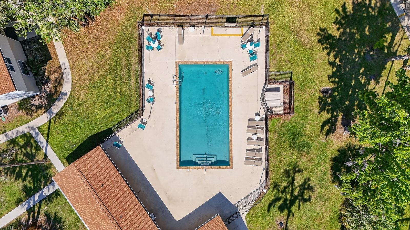 Image 37 of 44 For 1600 Big Tree Road H5