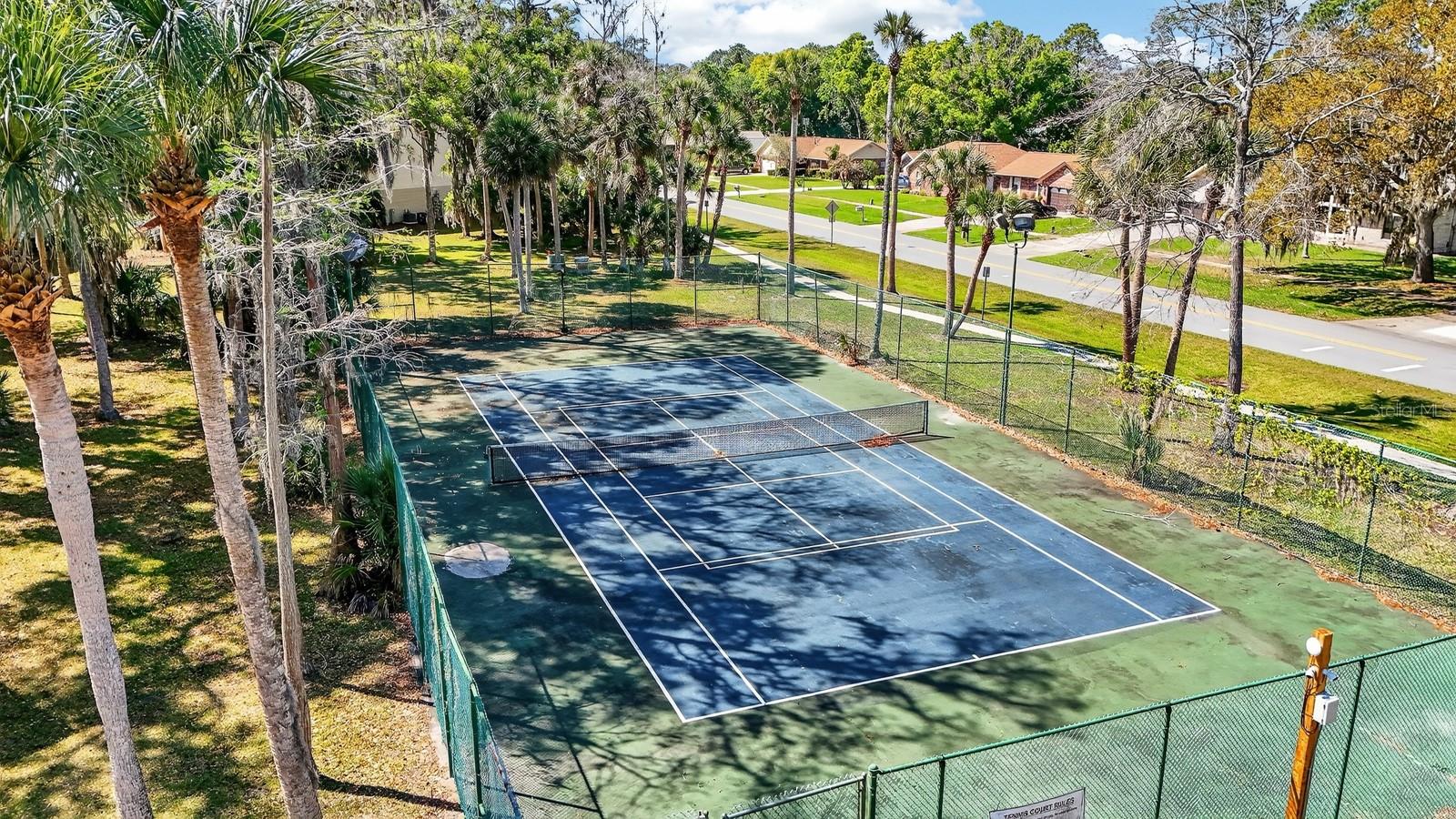 Image 39 of 44 For 1600 Big Tree Road H5