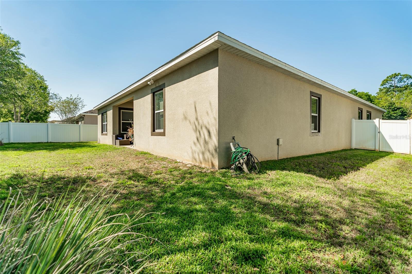 Image 21 of 21 For 1517 Blue Grass Boulevard