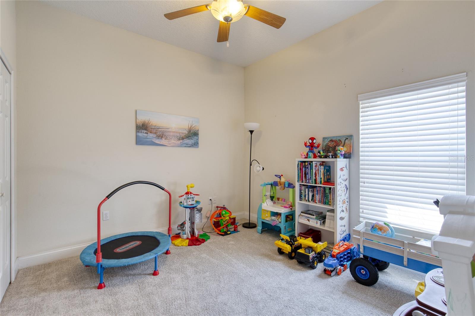 Image 40 of 67 For 124 Squirrel Lane