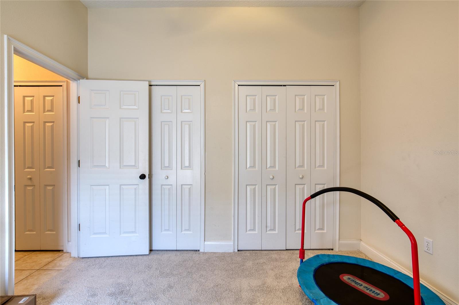 Image 41 of 67 For 124 Squirrel Lane