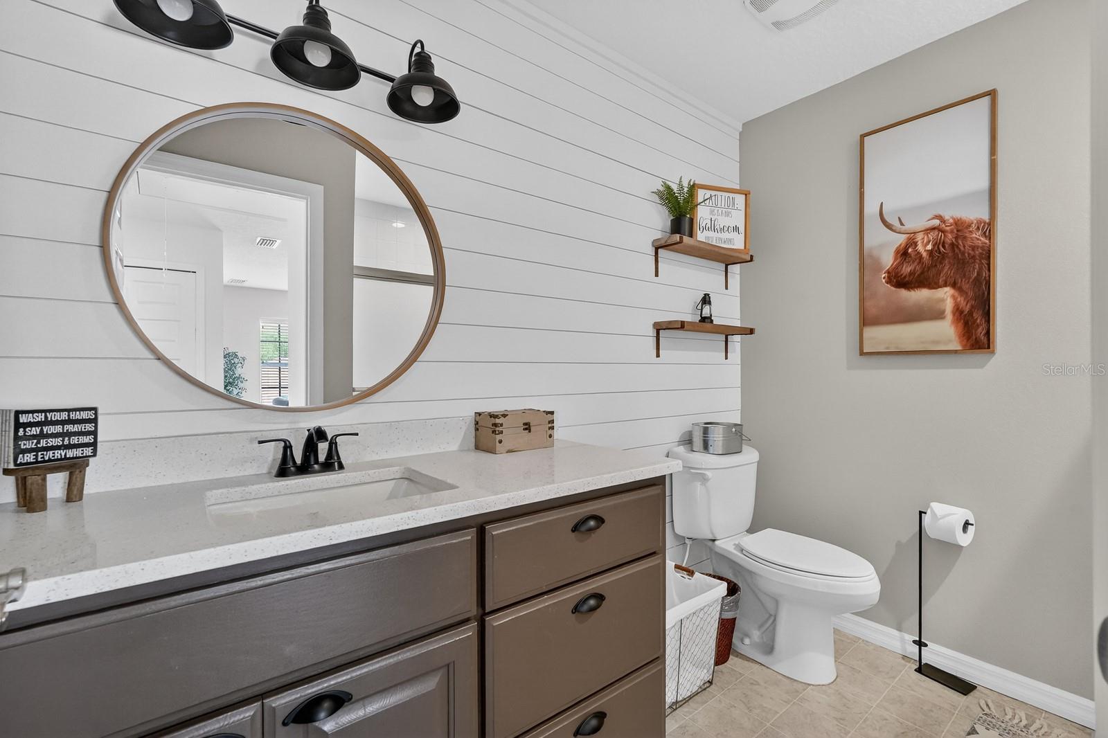 Image 40 of 73 For 1523 Lakeside Drive