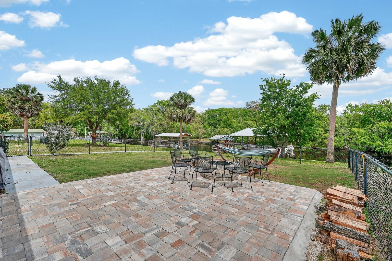 Image 45 of 73 For 1523 Lakeside Drive