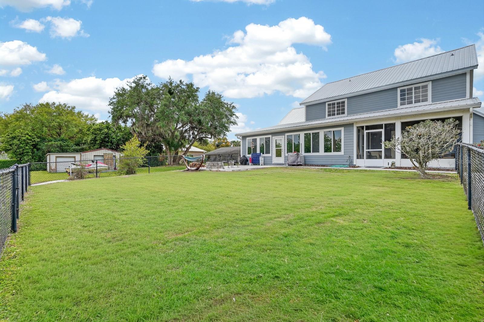 Image 46 of 73 For 1523 Lakeside Drive