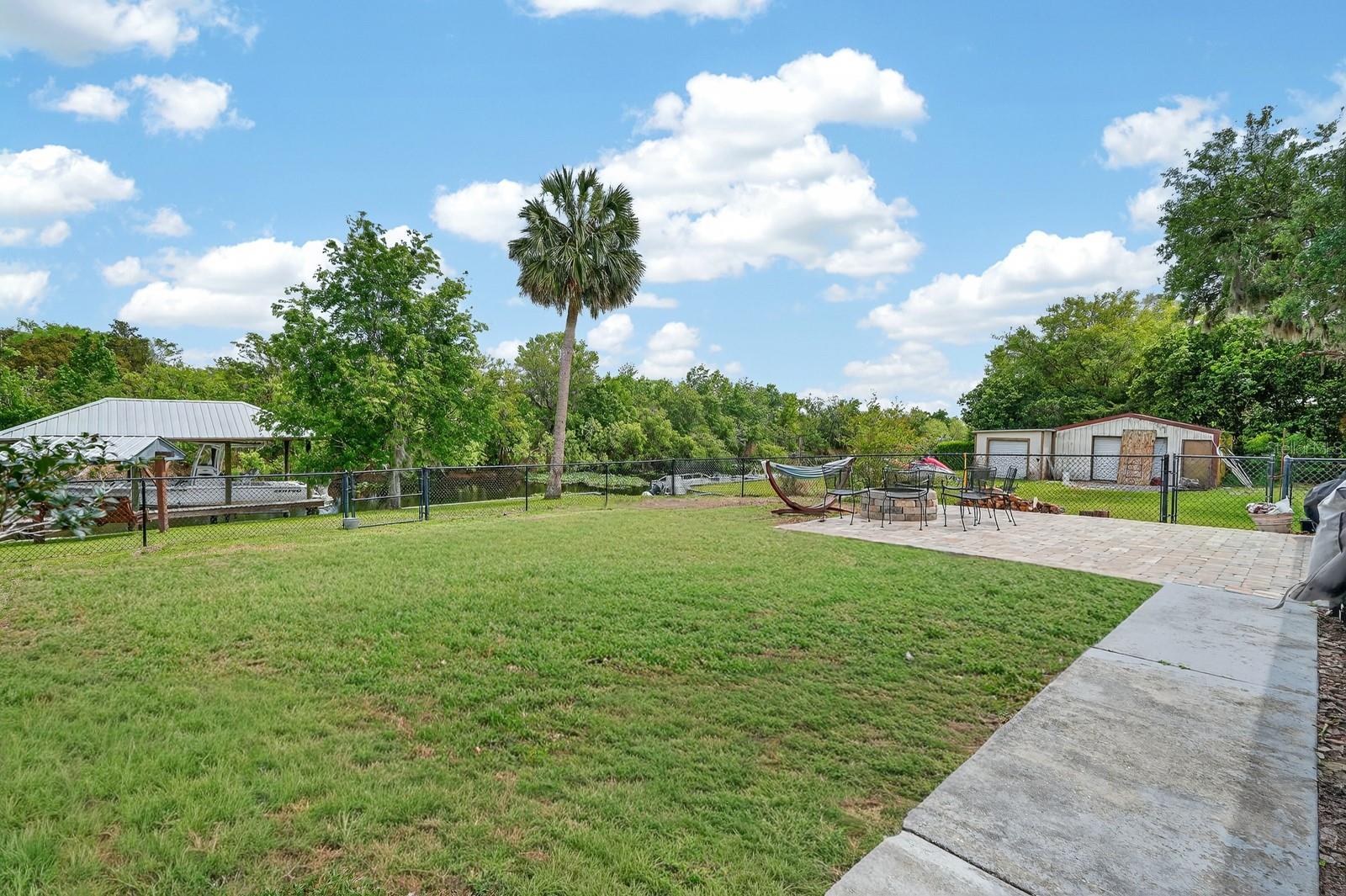 Image 48 of 73 For 1523 Lakeside Drive