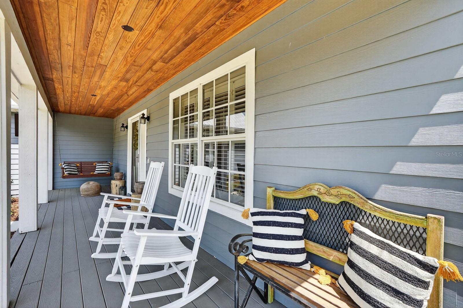 Image 6 of 73 For 1523 Lakeside Drive