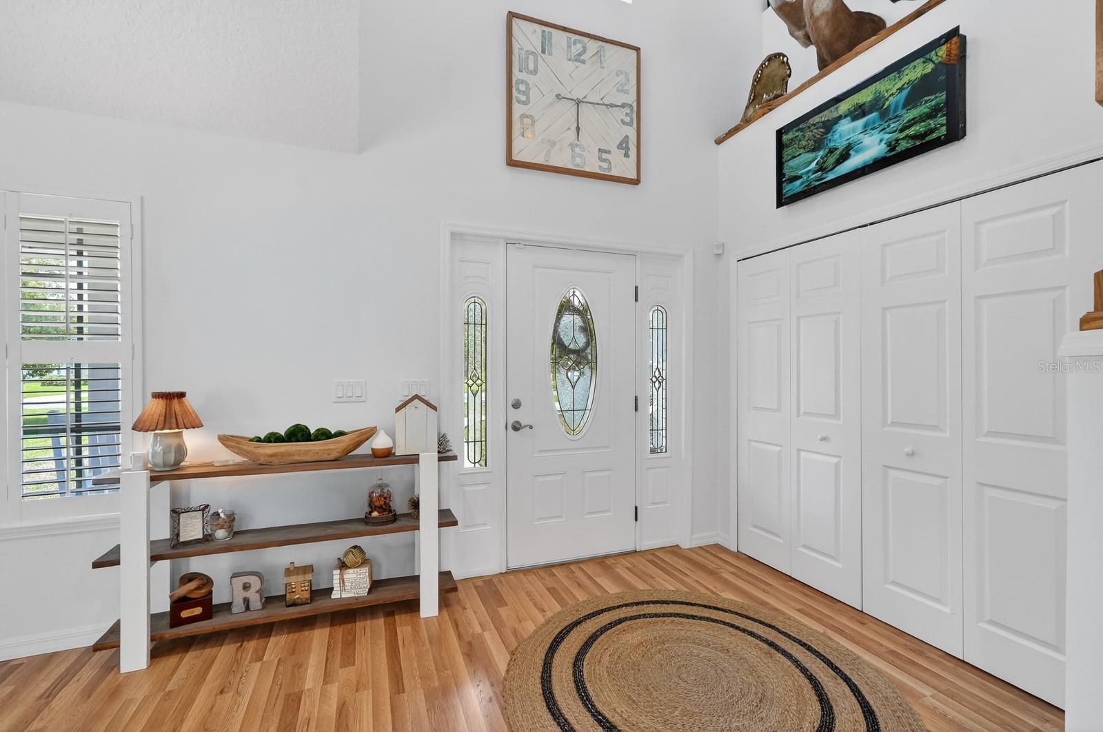 Image 7 of 73 For 1523 Lakeside Drive