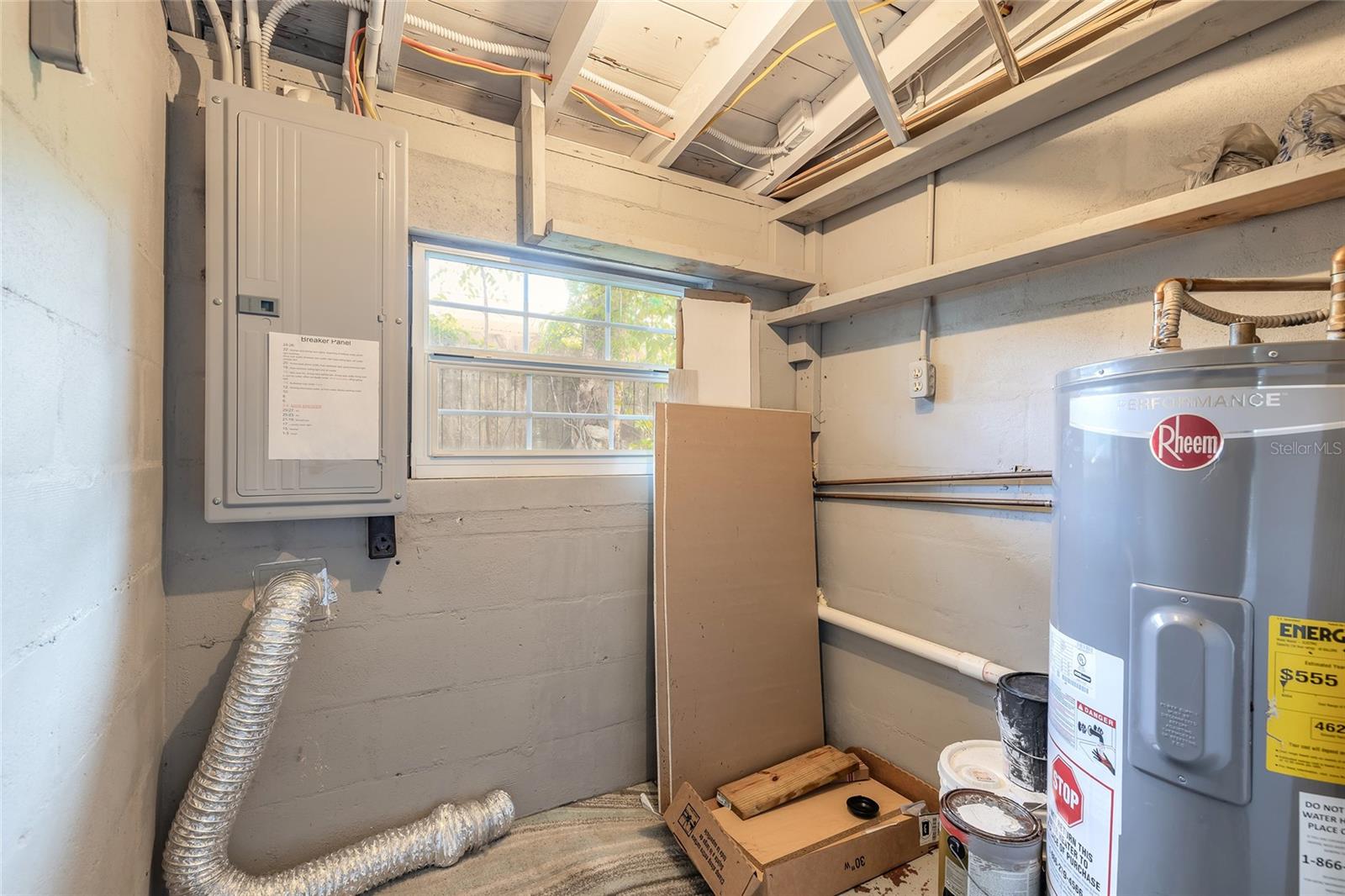 Image 30 of 45 For 304 Fox Place