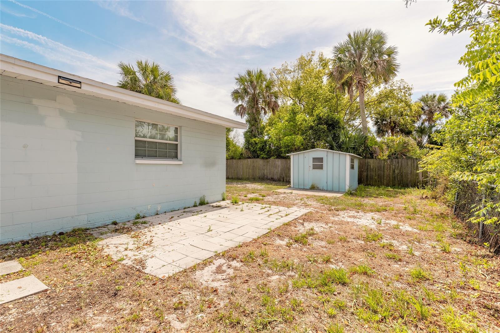 Image 31 of 45 For 304 Fox Place