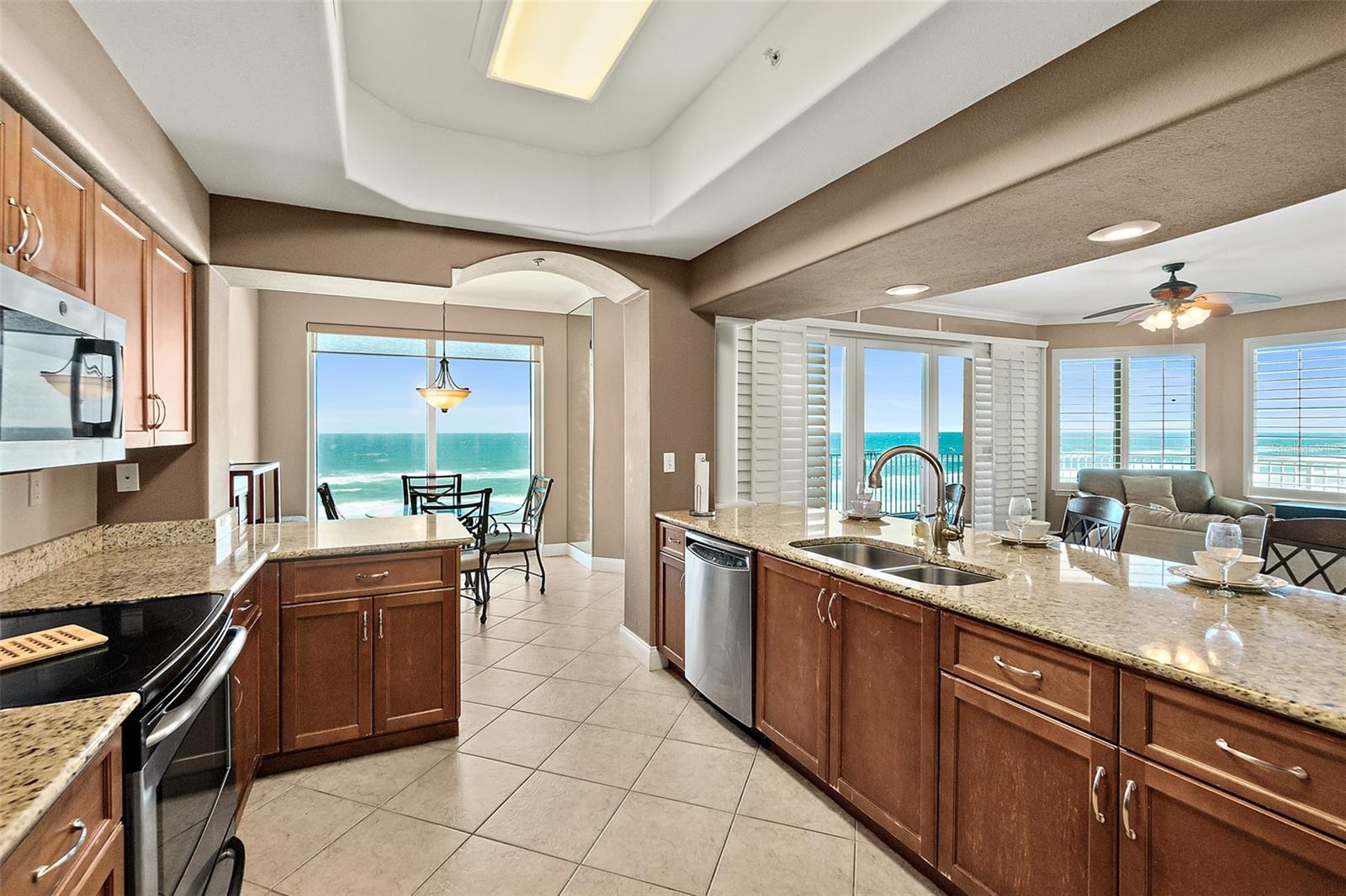 Image 12 of 55 For 3737 Atlantic Avenue 503