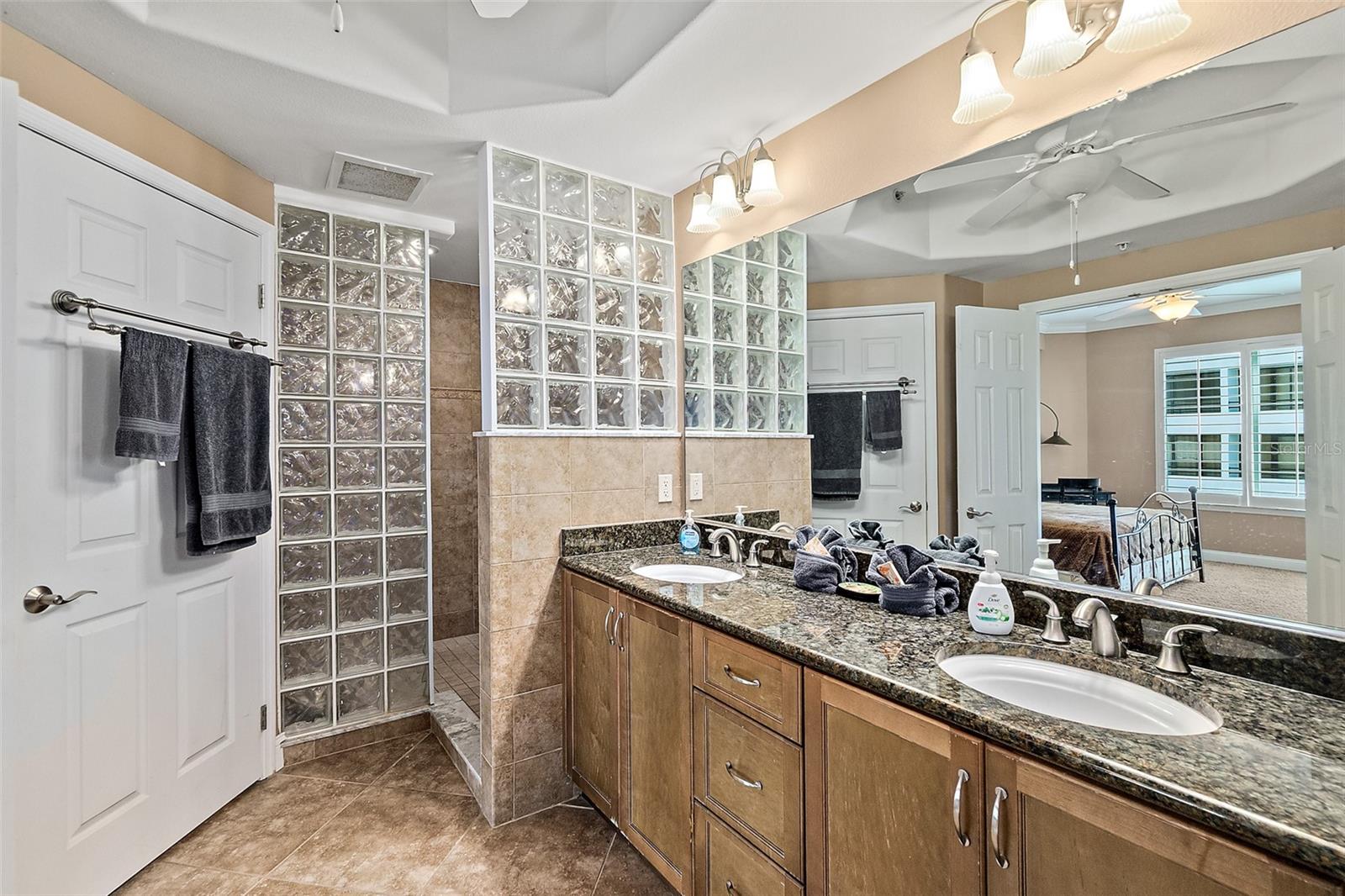 Image 34 of 55 For 3737 Atlantic Avenue 503