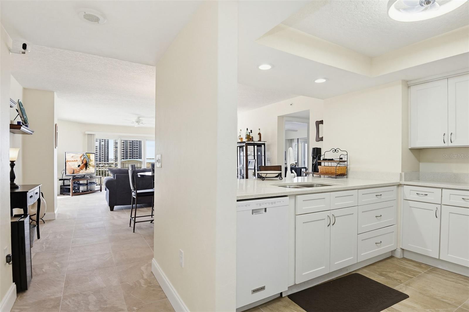 Image 15 of 51 For 2967 Atlantic Avenue 408