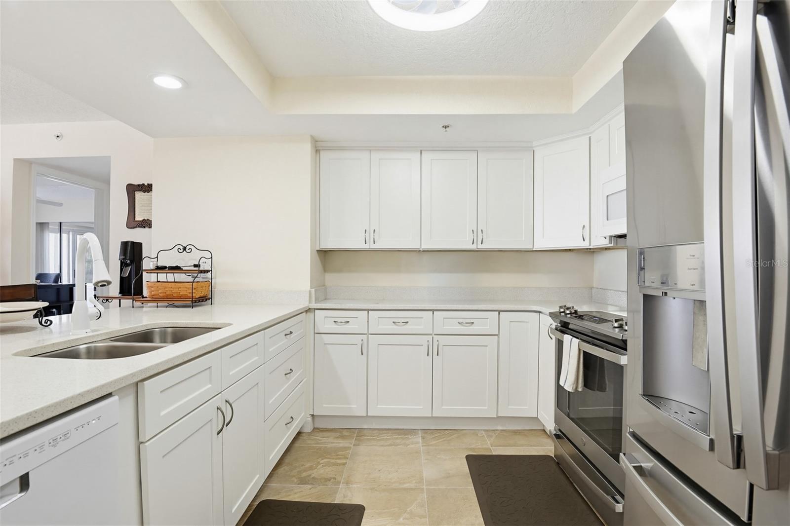 Image 16 of 51 For 2967 Atlantic Avenue 408