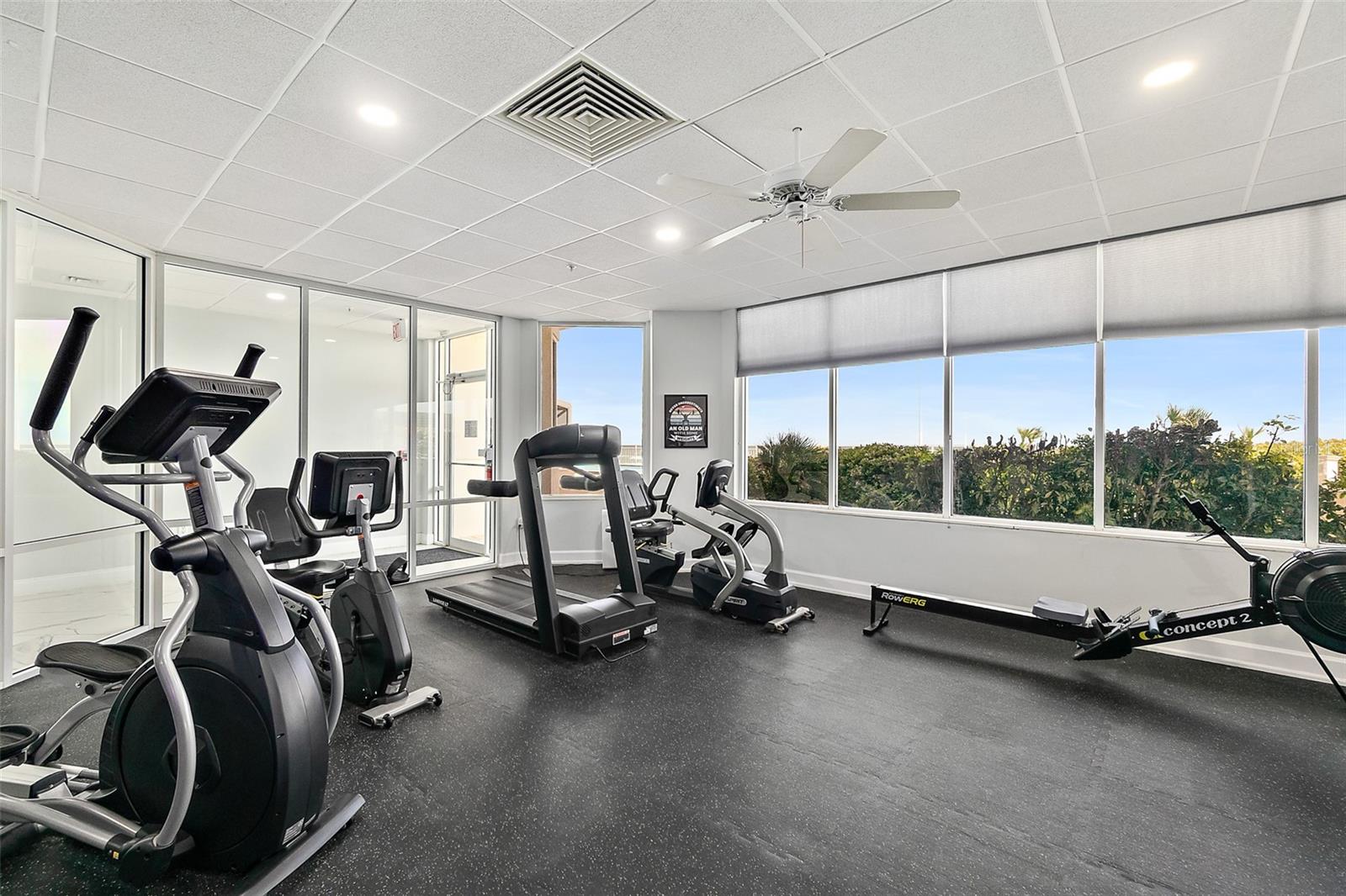 Image 43 of 51 For 2967 Atlantic Avenue 408