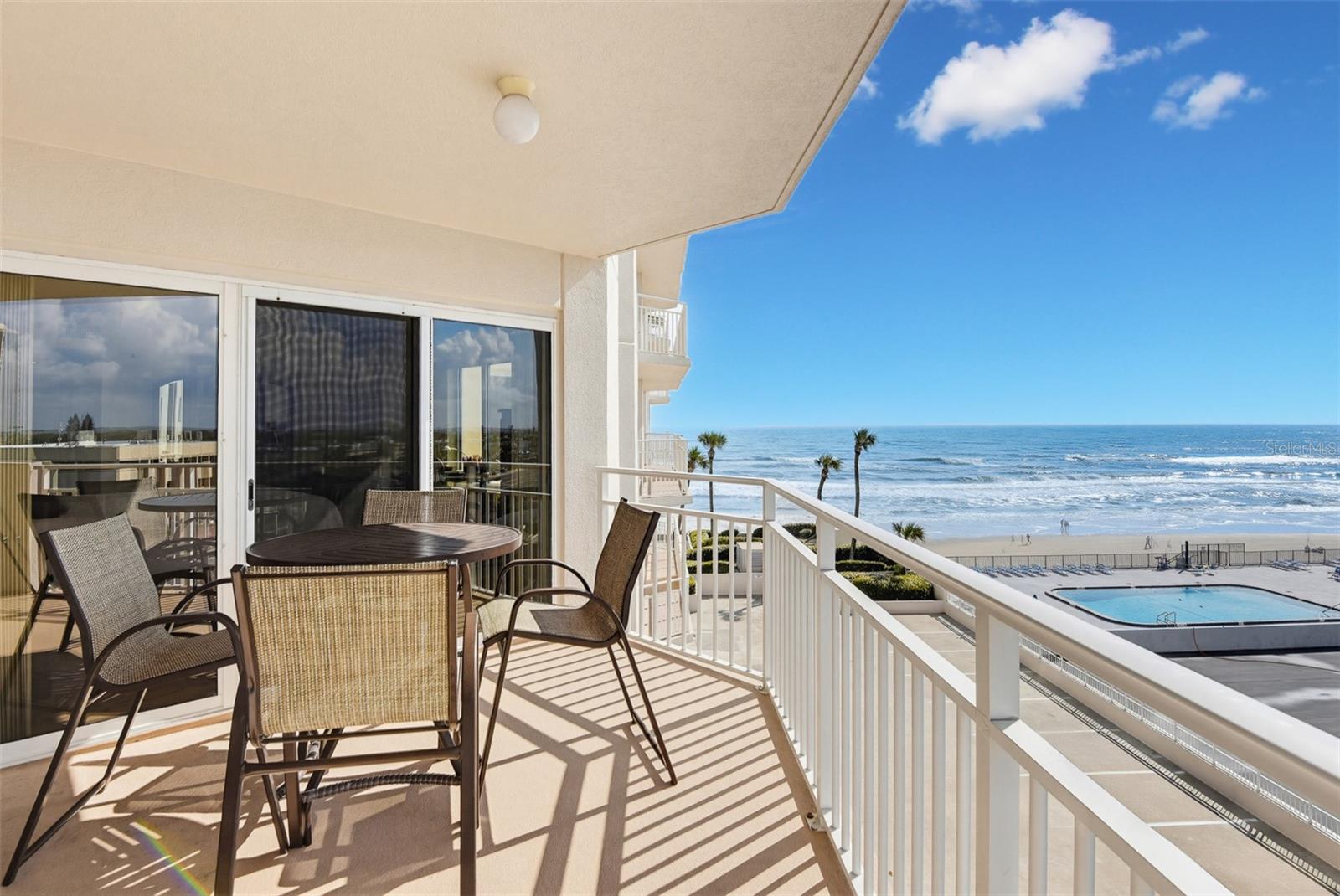 Image 6 of 51 For 2967 Atlantic Avenue 408