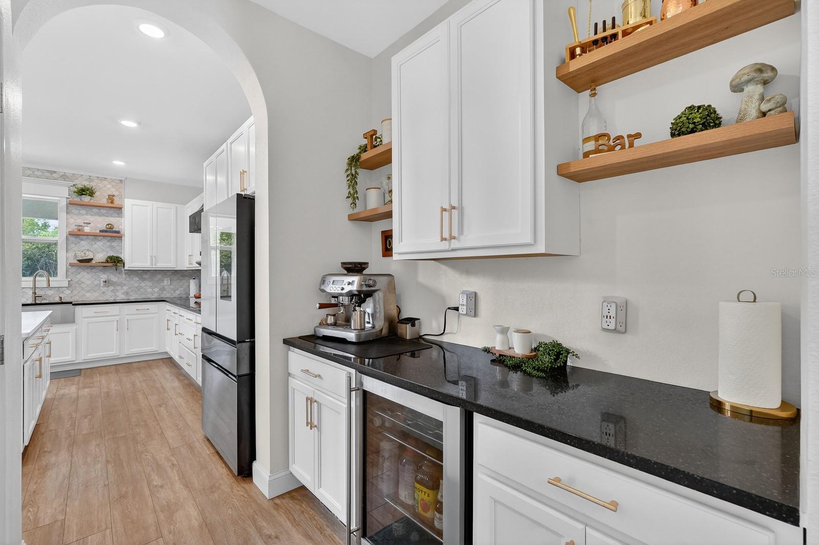 Image 22 of 68 For 1611 Meadowlark Drive