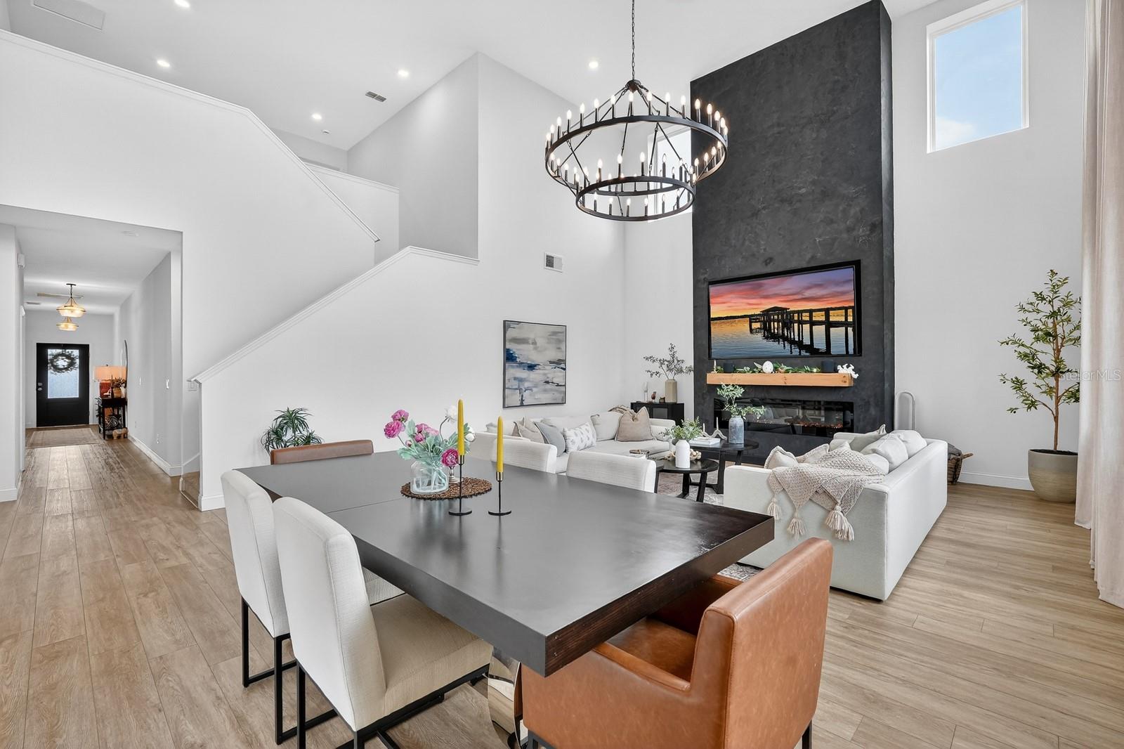 Image 26 of 68 For 1611 Meadowlark Drive