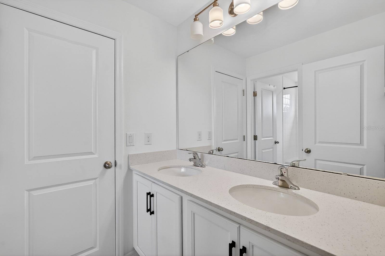 Image 44 of 68 For 1611 Meadowlark Drive