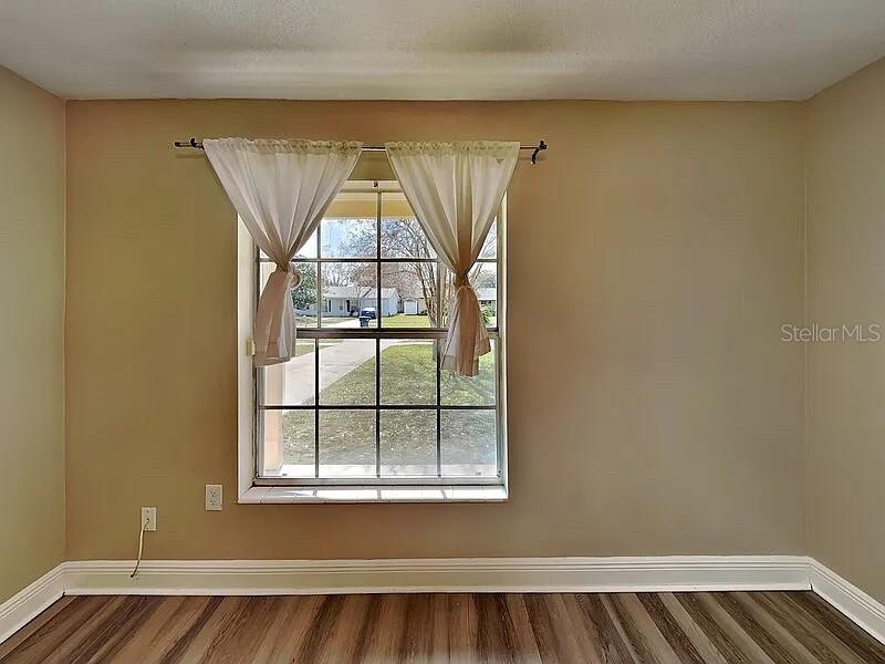 Image 10 of 28 For 1117 Princewood Drive