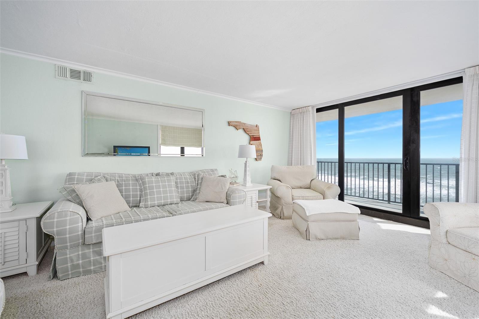 Listing photo id 13 for 1415 Ocean Shore Boulevard K020