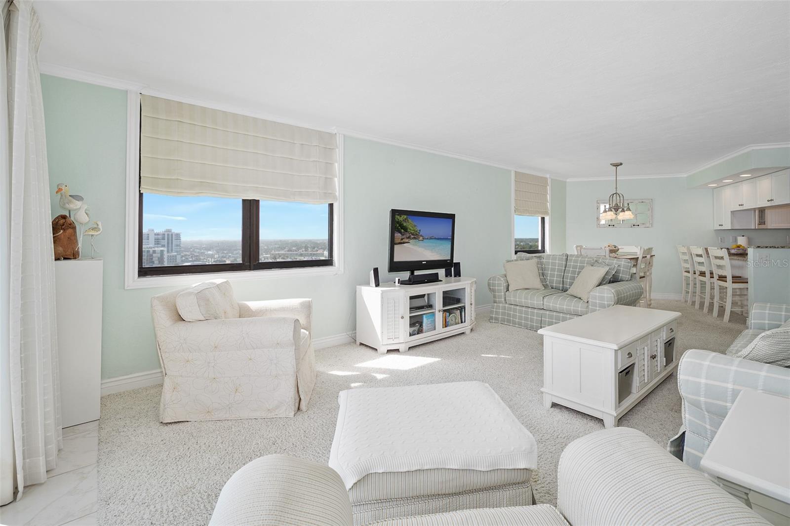 Listing photo id 15 for 1415 Ocean Shore Boulevard K020