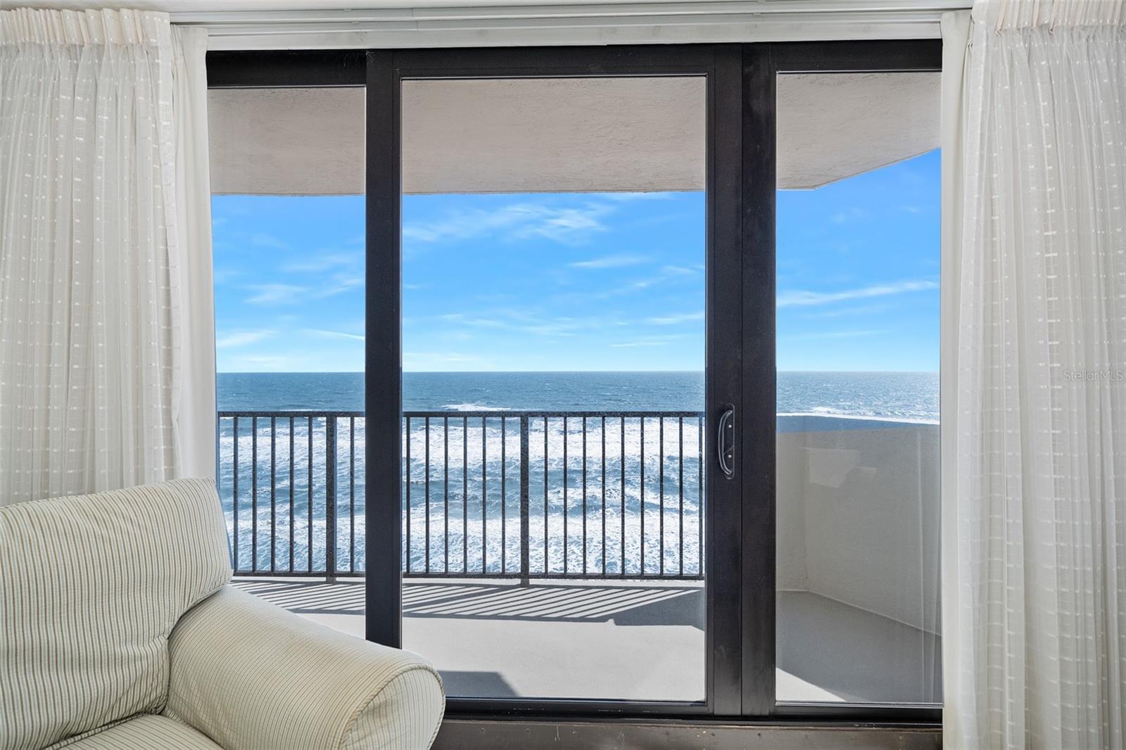 Listing photo id 16 for 1415 Ocean Shore Boulevard K020