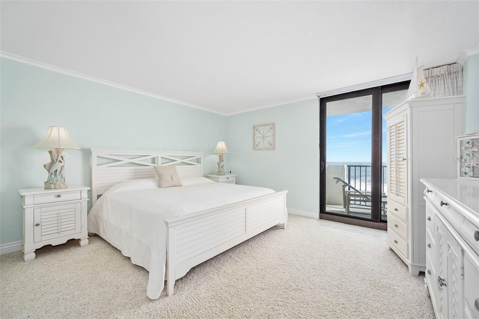 Listing photo id 19 for 1415 Ocean Shore Boulevard K020