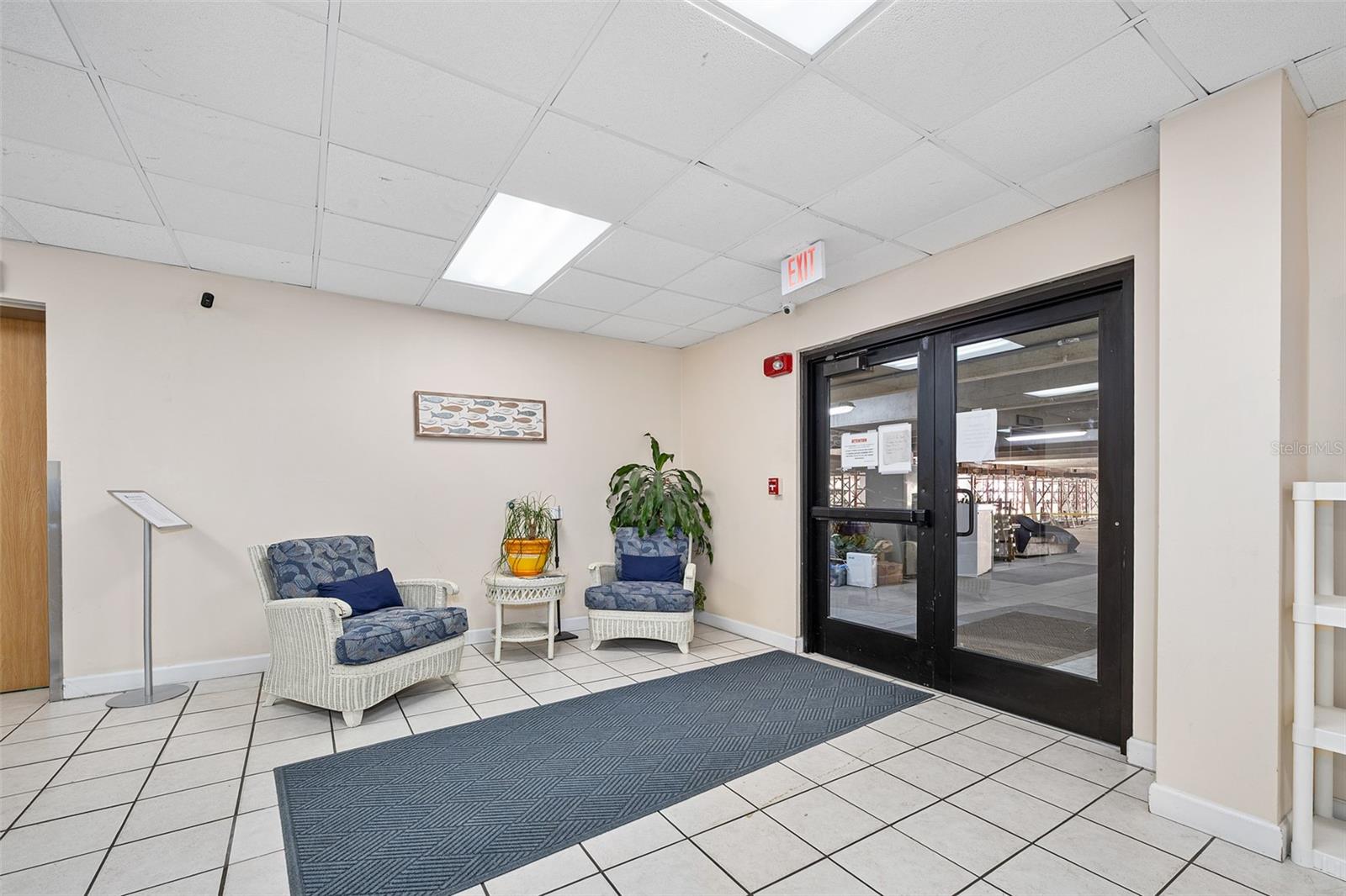 Listing photo id 34 for 1415 Ocean Shore Boulevard K020