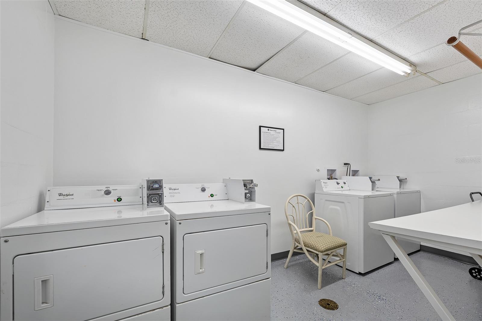 Listing photo id 38 for 1415 Ocean Shore Boulevard K020