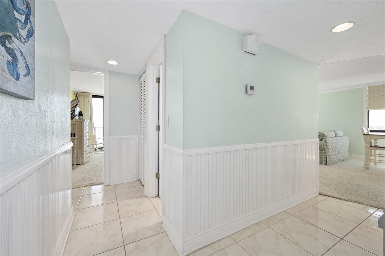 Listing photo id 4 for 1415 Ocean Shore Boulevard K020