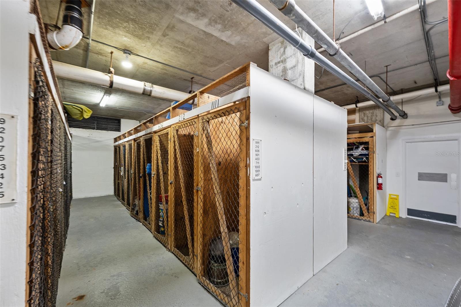 Listing photo id 67 for 1415 Ocean Shore Boulevard K020