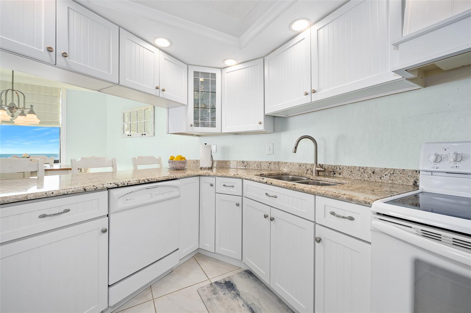 Listing photo id 6 for 1415 Ocean Shore Boulevard K020