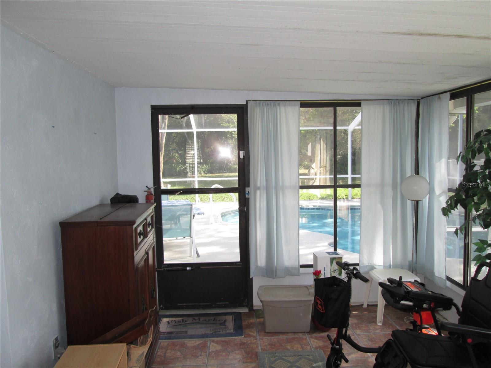 Image 5 of 27 For 155 Village Lane