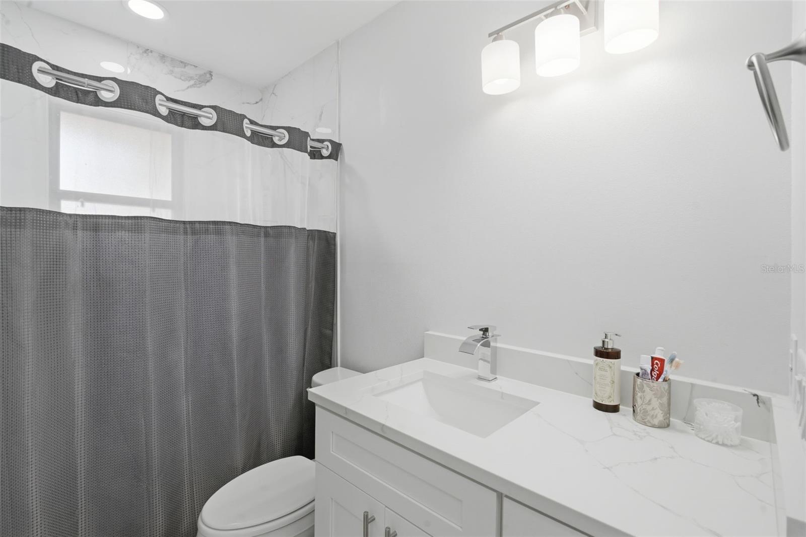 Image 16 of 33 For 783 Atmore Circle