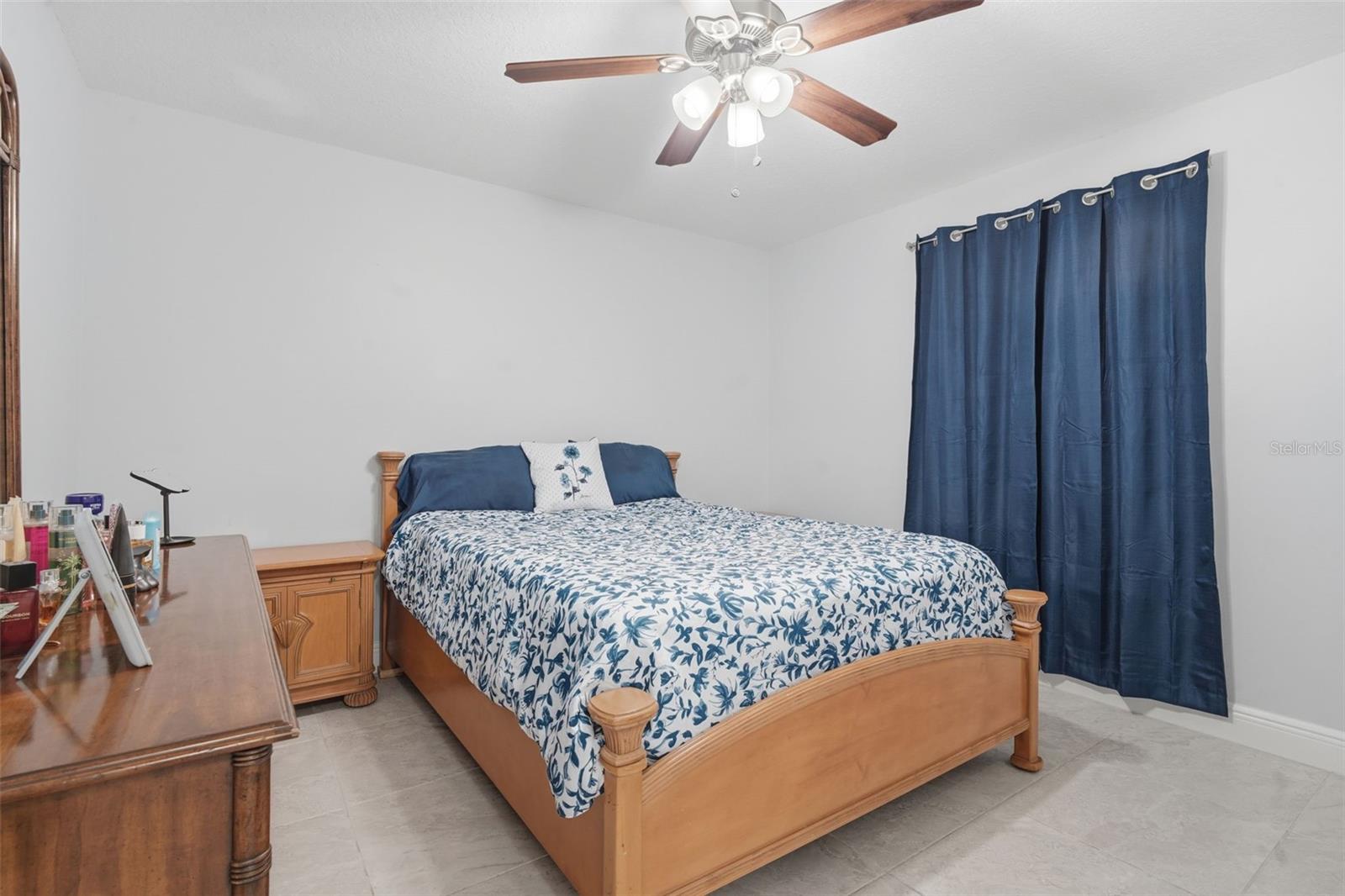 Image 18 of 33 For 783 Atmore Circle