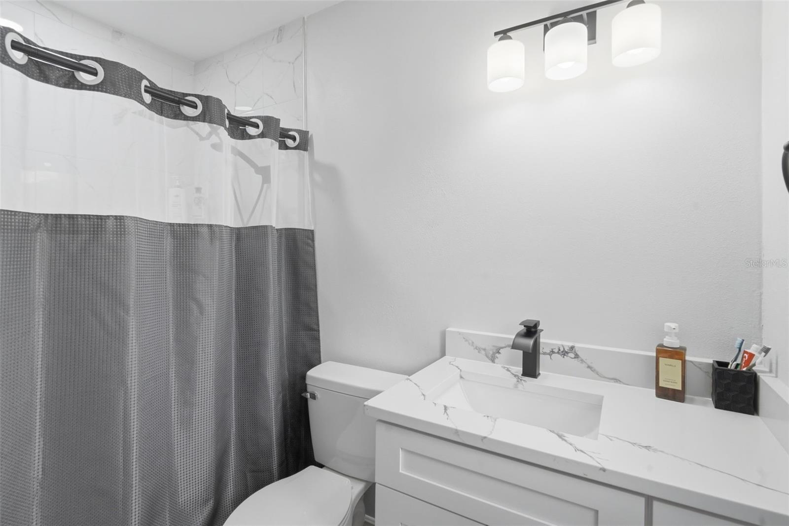 Image 24 of 33 For 783 Atmore Circle