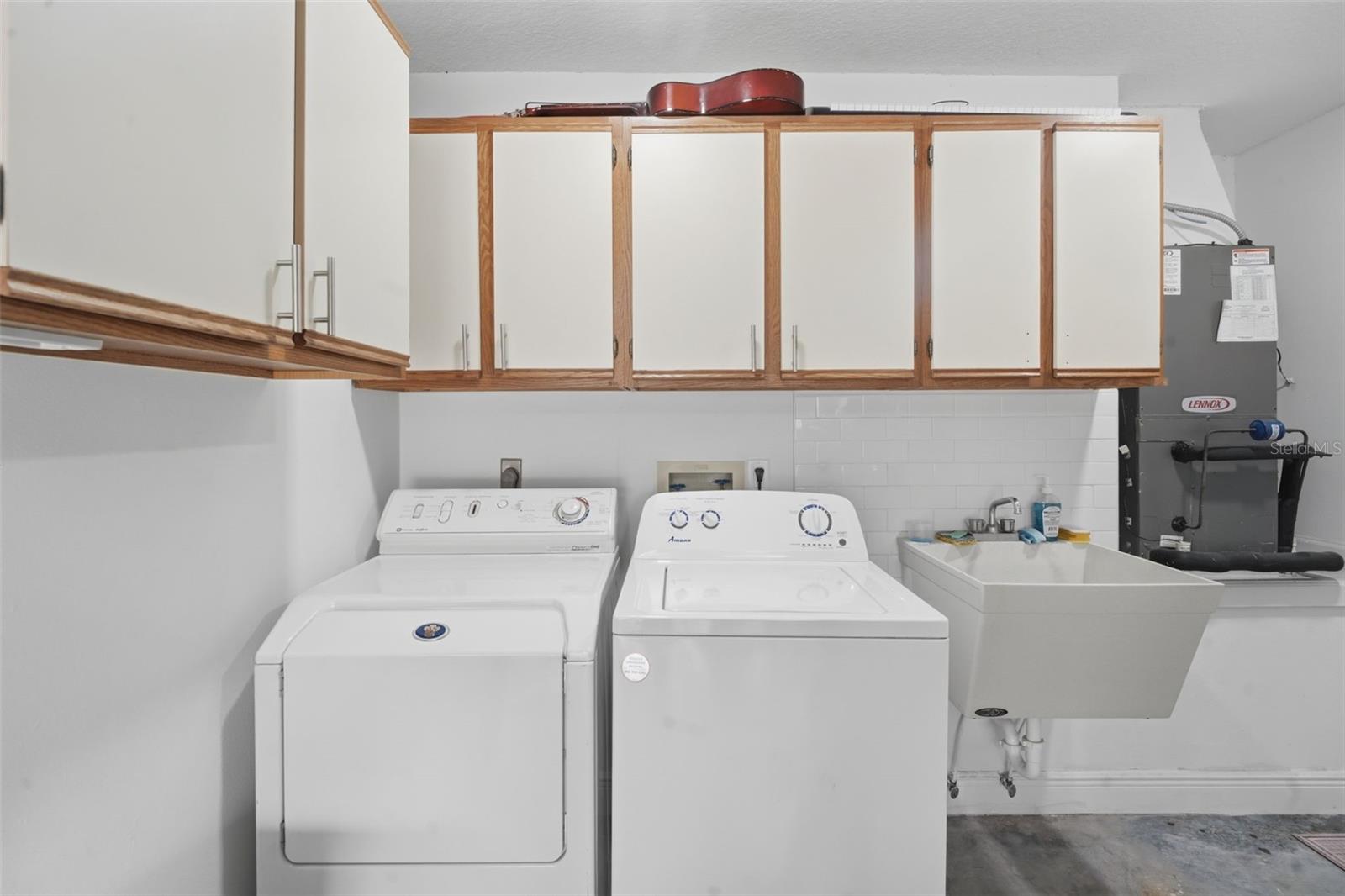 Image 26 of 33 For 783 Atmore Circle