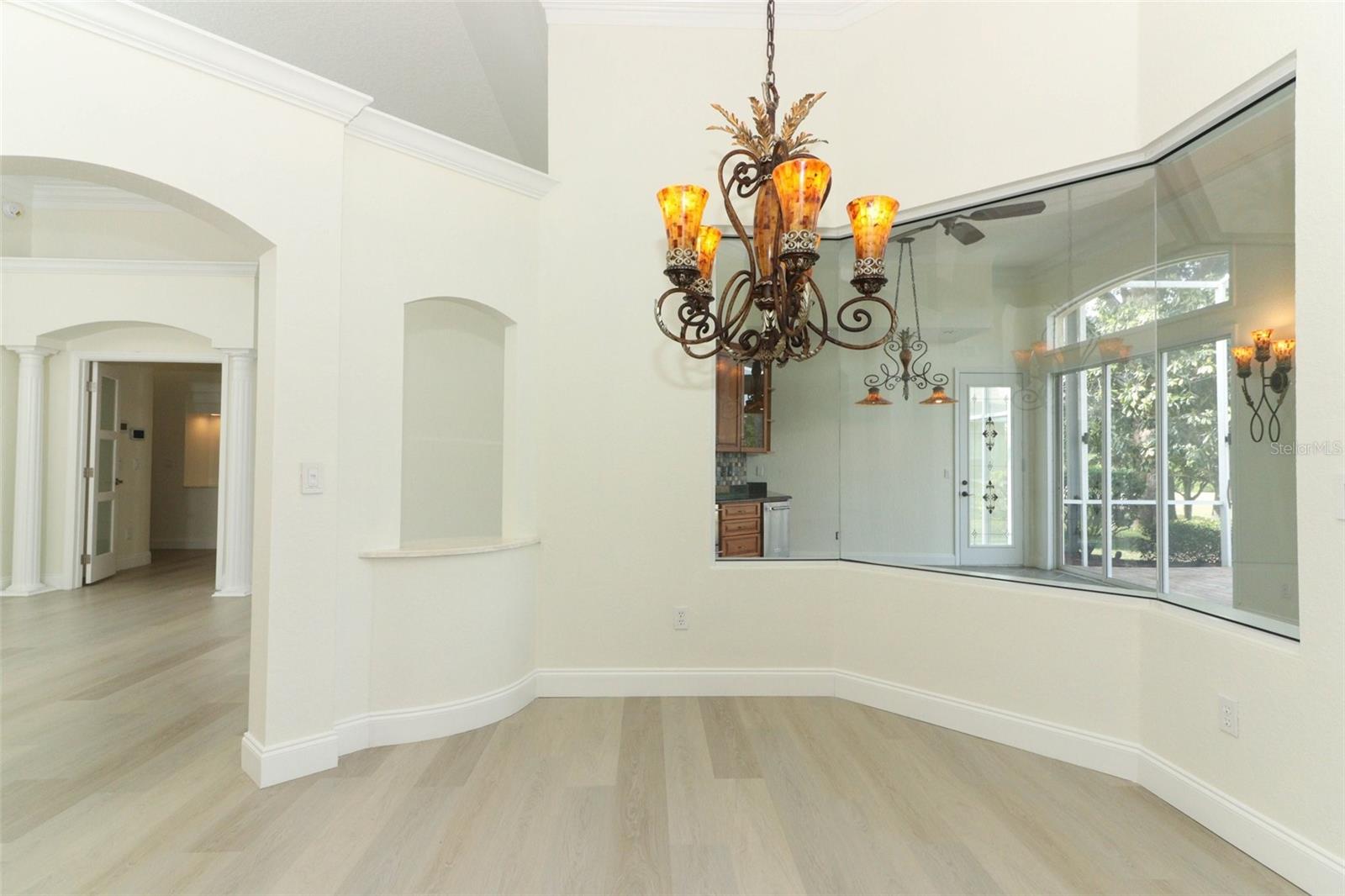 Image 13 of 64 For 340 Hampton Hills Court