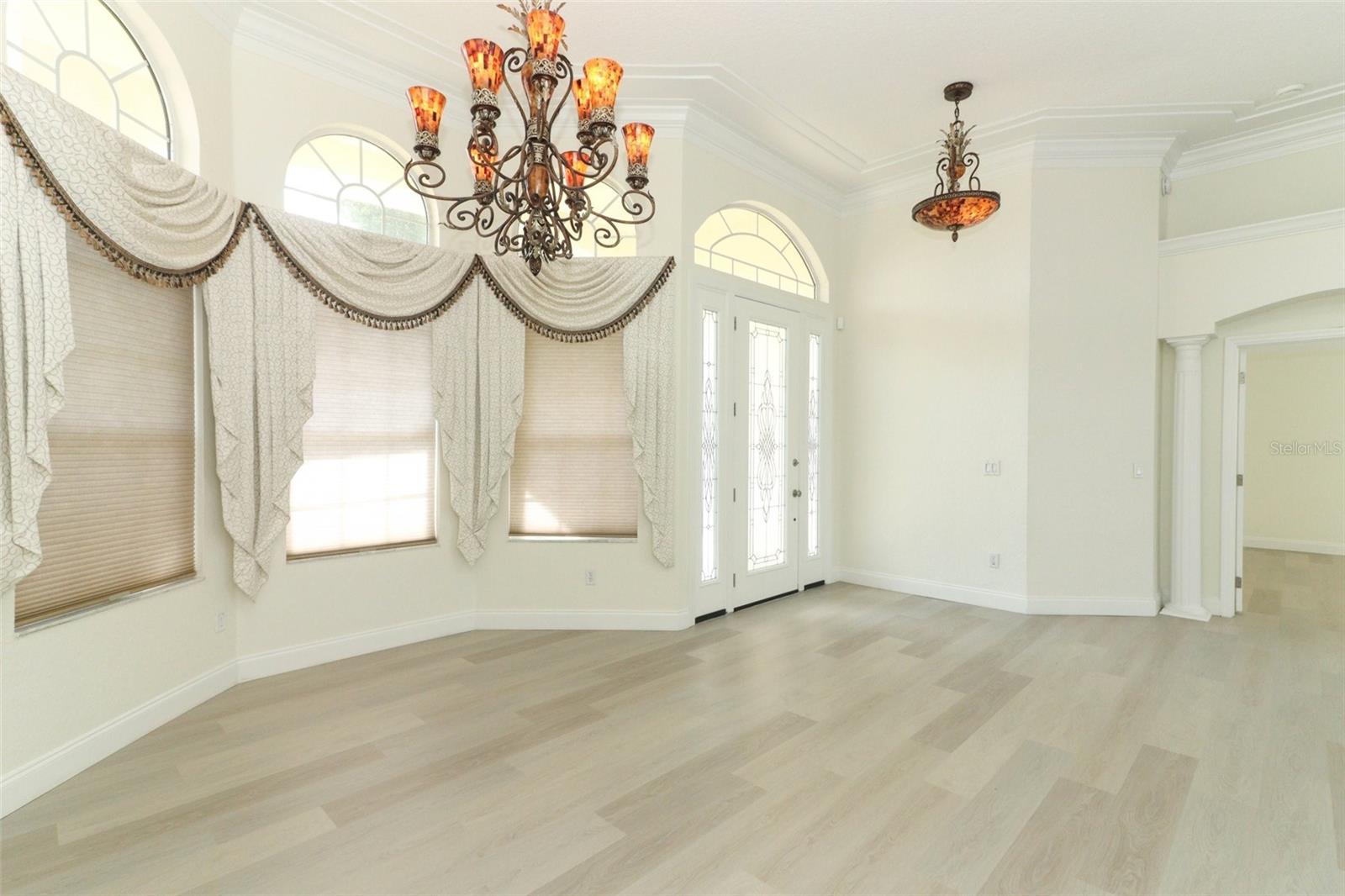 Image 23 of 64 For 340 Hampton Hills Court