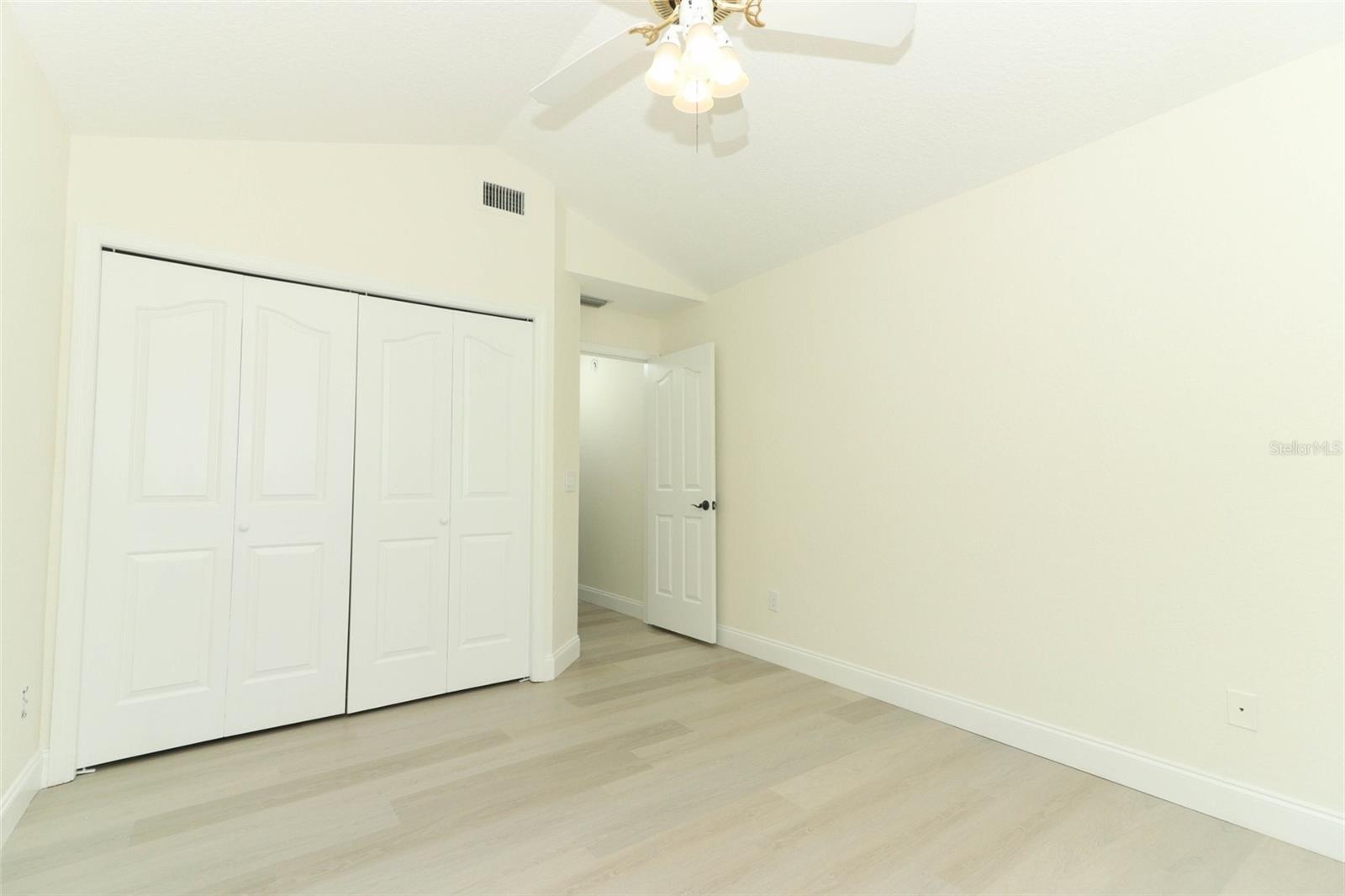 Image 48 of 64 For 340 Hampton Hills Court