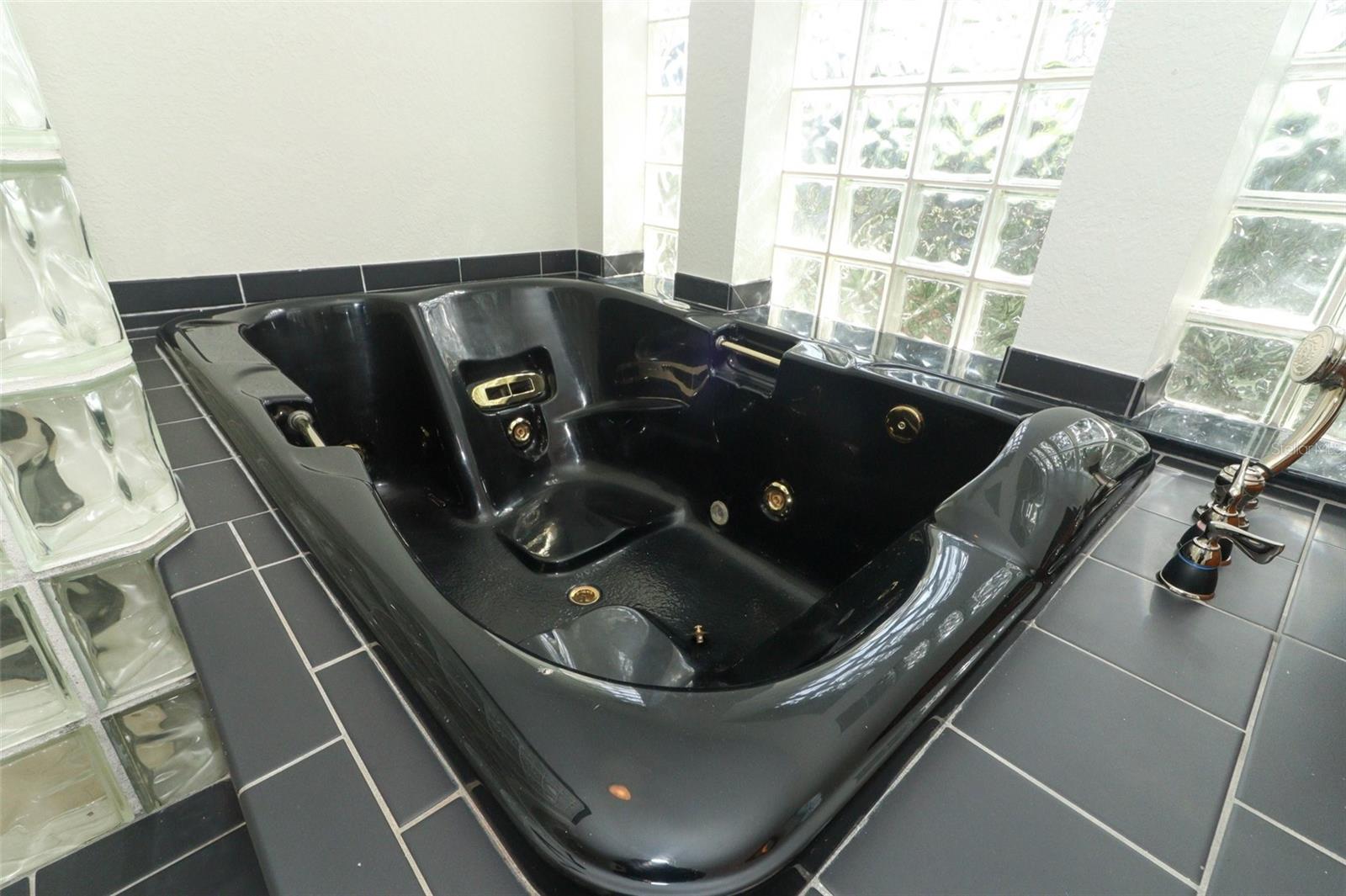 Image 50 of 64 For 340 Hampton Hills Court