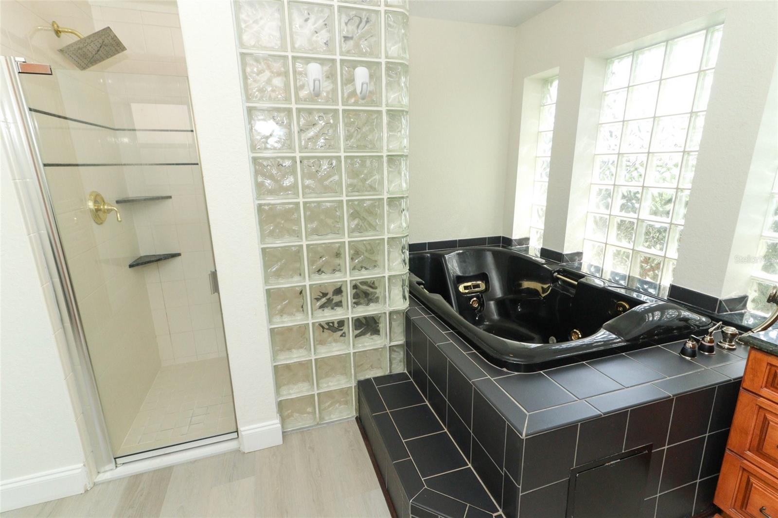 Image 51 of 64 For 340 Hampton Hills Court