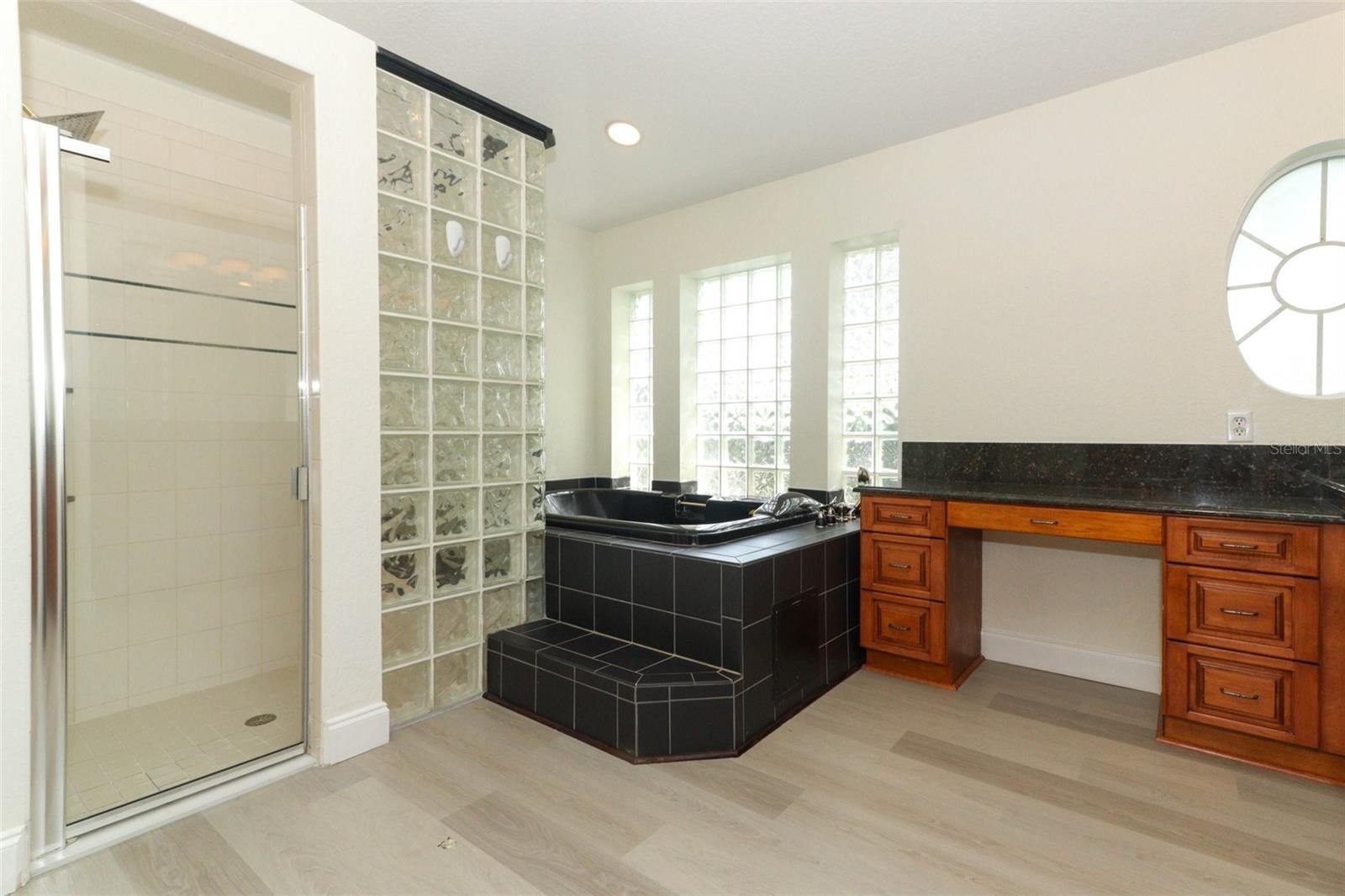 Image 52 of 64 For 340 Hampton Hills Court