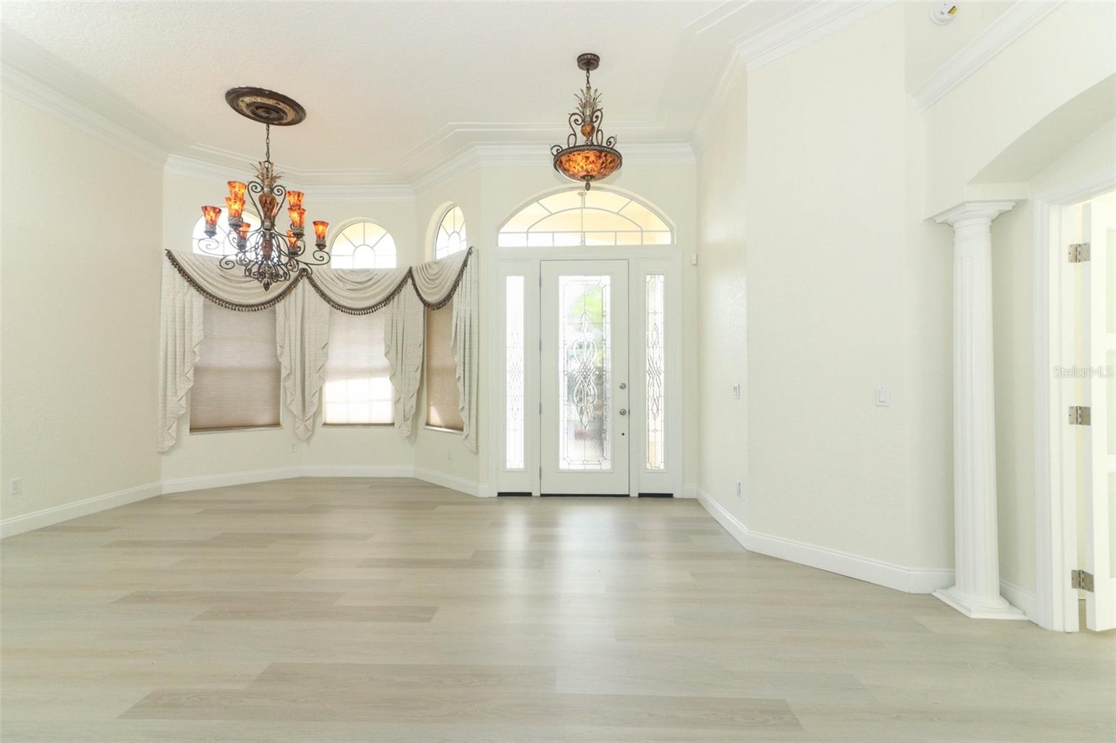 Image 7 of 64 For 340 Hampton Hills Court