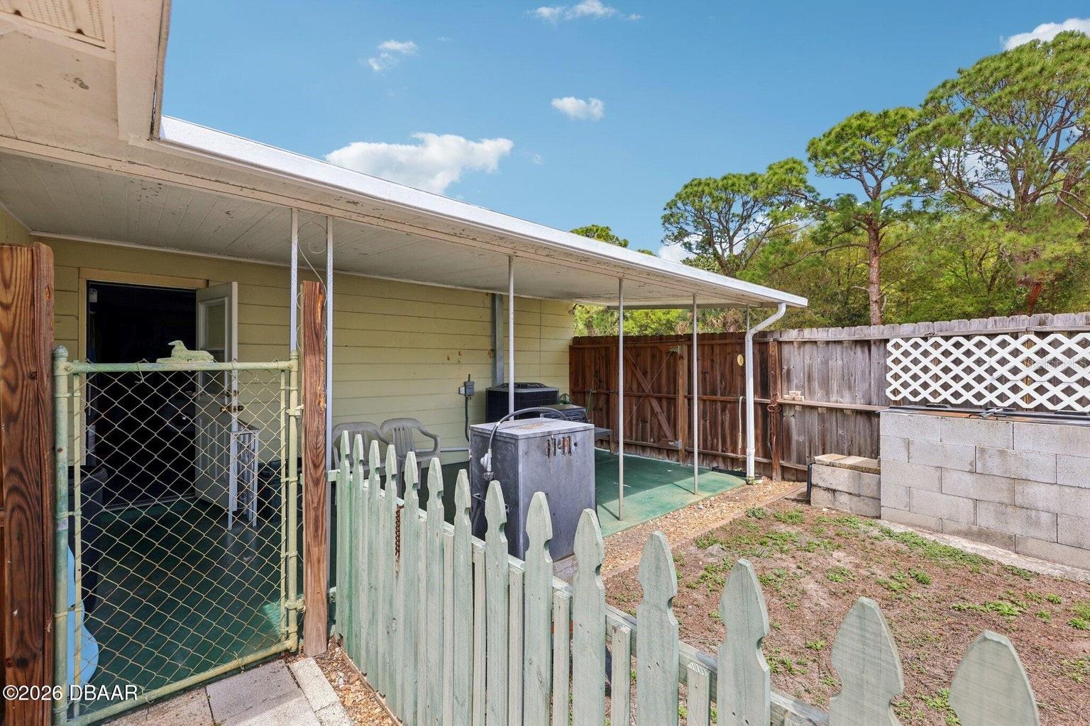 Image 19 of 21 For 267 Poinciana Avenue