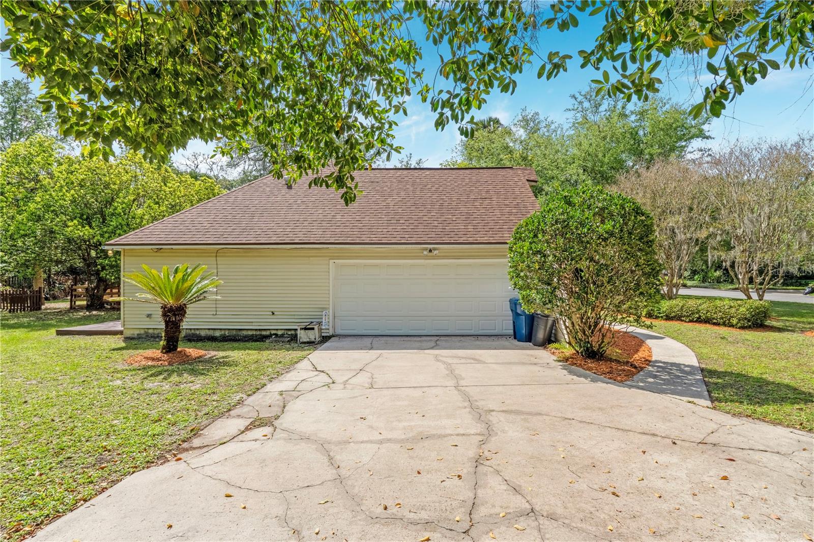 Image 38 of 46 For 226 Crooked Tree Trail