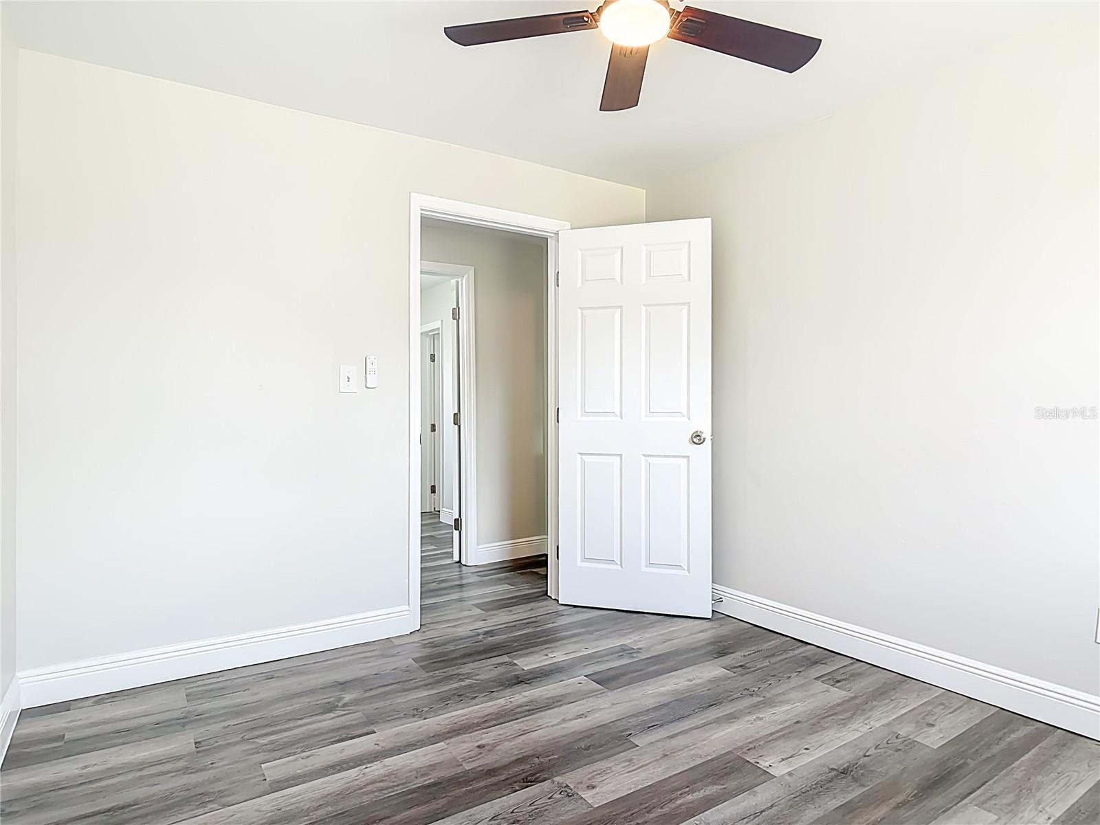 Image 21 of 66 For 265 Newcomb Street